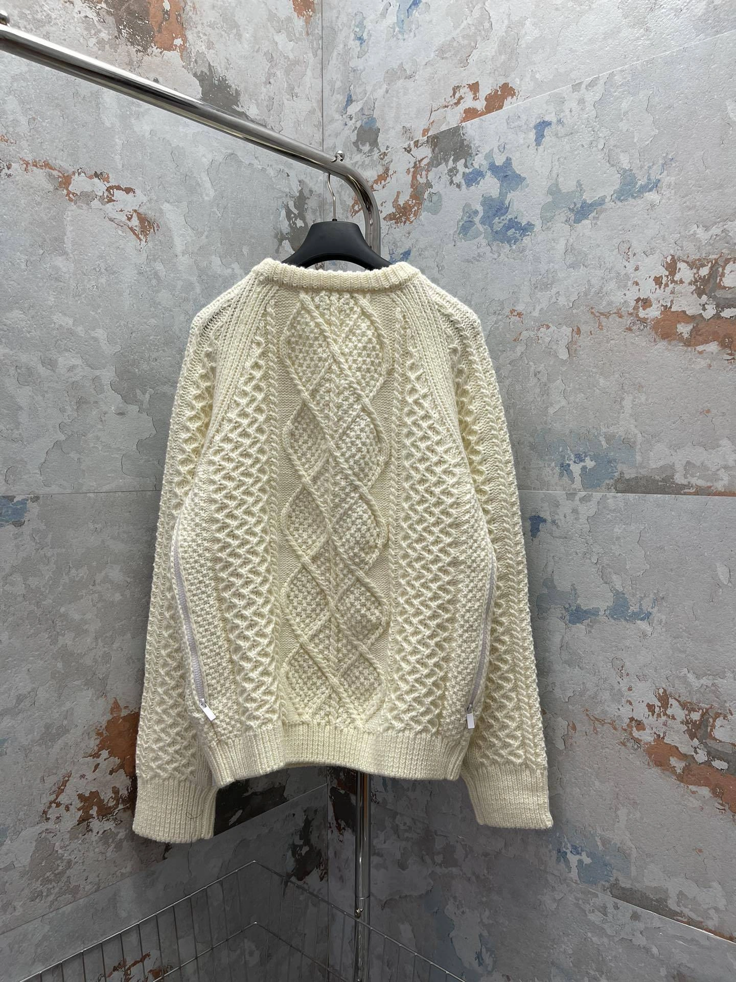 wg.luxury- 4ior wool item:D-F210J4939